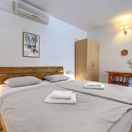 Holiday Home Margit - Prm115 By Interhome Premantura Ngoại thất bức ảnh